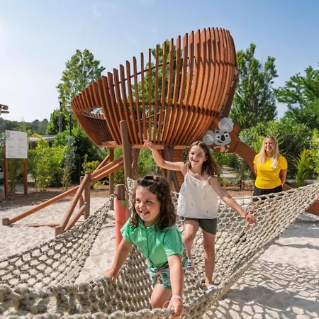 キャンプ場 4p 2bdrms Aircon *