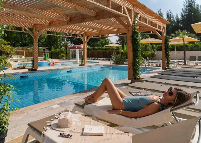 4p 2bdrms Aircon キャンプ場 *